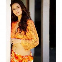 Meenakshi Dixit (aka) MeenakshI