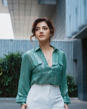 Mehreen Pirzada (aka) Mehrene Kaur Pirzada