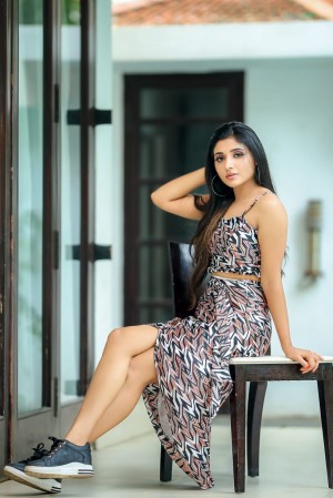 Mirnaa (aka) Mirnaa Menon