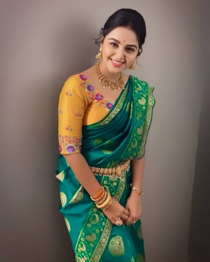 Monal Gajjar (aka) Monaal Gajjar