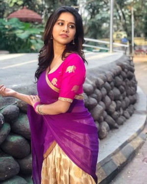 Nabha Natesh (aka) Nabha Naatesh