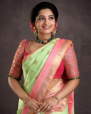 Nakshatra Nagesh (aka) Nakshatraa Nagesh