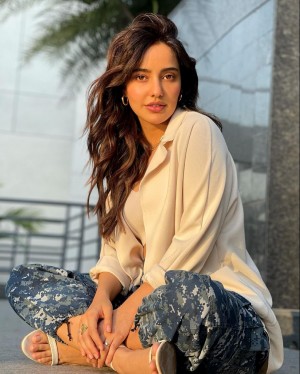 Neha Sharma (aka) NehaSharmaa