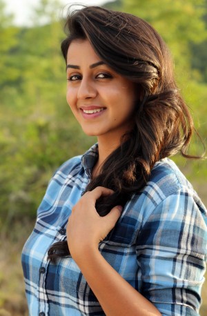 Nikki Galrani (aka) Niki Galrani