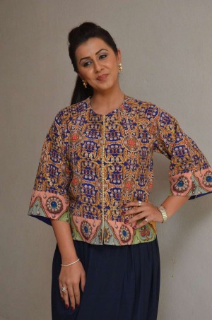 Nikki Galrani (aka) Niki Galrani