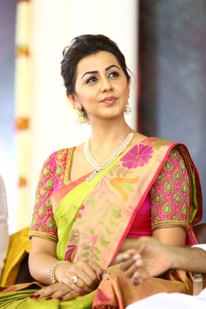 Nikki Galrani (aka) Niki Galrani