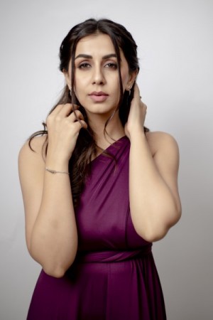 Nikki Galrani (aka) Niki Galrani