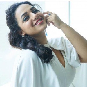 Nithya Menon (aka) Nithya Monen