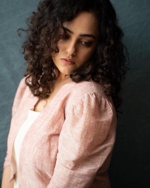 Nithya Menon (aka) Nithya Monen