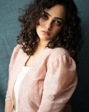 Nithya Menon (aka) Nithya Monen