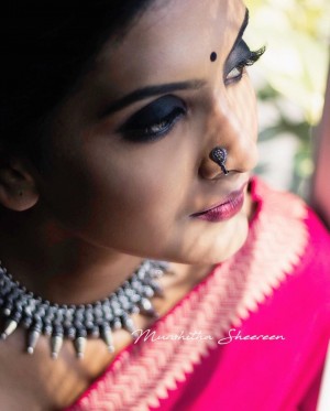 Nivedhithaa Sathish (aka) Nivedhitha