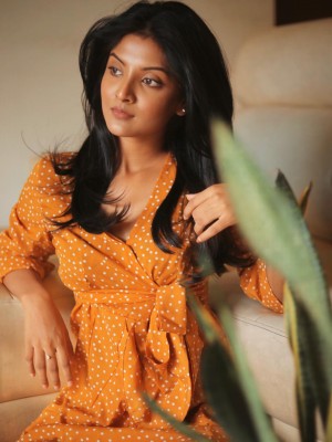 Nivedhithaa Sathish (aka) Nivedhitha