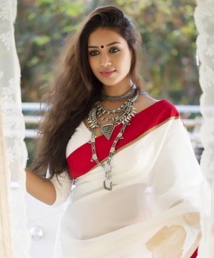 Nivetha Pethuraj (aka) Nivetha