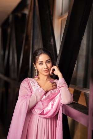 Nivetha Pethuraj (aka) Nivetha