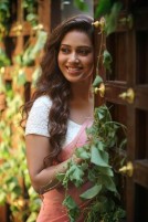 Nivetha Pethuraj (aka) Nivetha