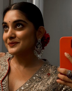 Nivetha Thomas (aka) NivethaThomas