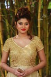 Oviya (aka) Oviya Helen