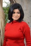 Oviya (aka) Oviya Helen