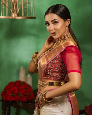 Parvati Nair (aka) ParvathyNair