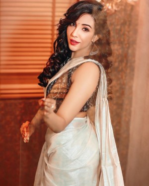 Parvati Nair (aka) ParvathyNair