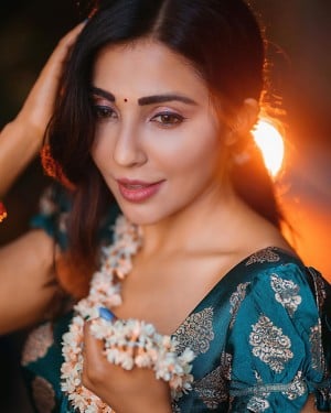 Parvati Nair (aka) ParvathyNair