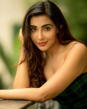 Parvati Nair (aka) ParvathyNair