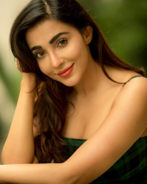 Parvati Nair (aka) ParvathyNair