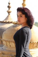 Pia Bajpai (aka) PiaBajpai