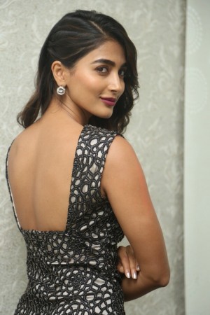 Pooja Hegde (aka) Pooja Hedge