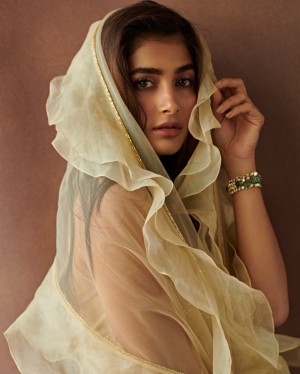 Pooja Hegde (aka) Pooja Hedge