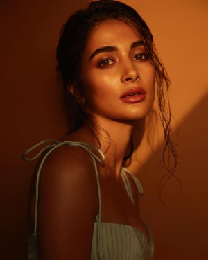 Pooja Hegde (aka) Pooja Hedge