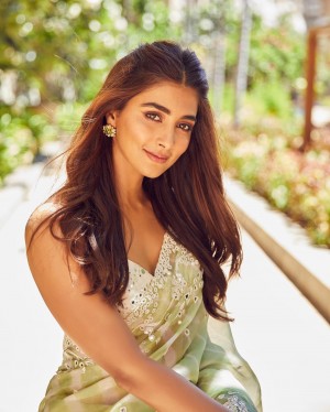 Pooja Hegde (aka) Pooja Hedge