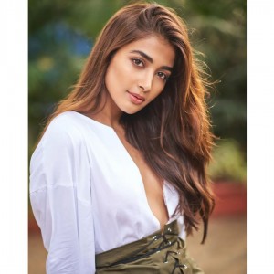 Pooja Hegde (aka) Pooja Hedge