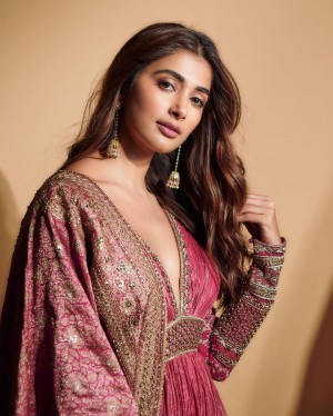 Pooja Hegde (aka) Pooja Hedge