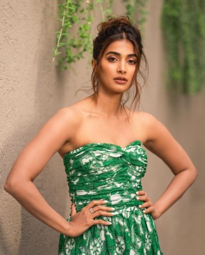 Pooja Hegde (aka) Pooja Hedge