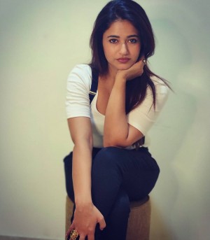 Poonam Bajwa (aka) Poonam