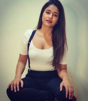 Poonam Bajwa (aka) Poonam