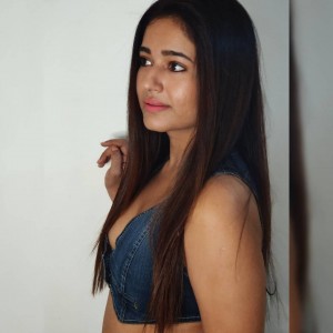 Poonam Bajwa (aka) Poonam