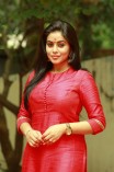 Poorna (aka) Poornaa