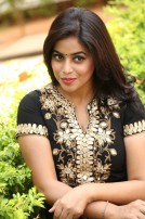 Poorna (aka) Poornaa