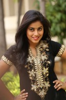 Poorna (aka) Poornaa