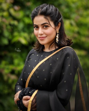 Poorna (aka) Poornaa