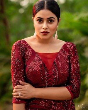 Poorna (aka) Poornaa