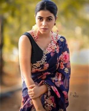 Poorna (aka) Poornaa