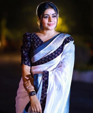 Poorna (aka) Poornaa