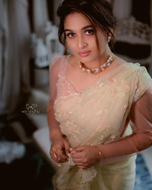 Prayaga Martin (aka) Prayaga Maartin