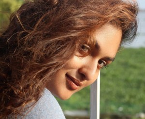 Prayaga Martin (aka) Prayaga Maartin