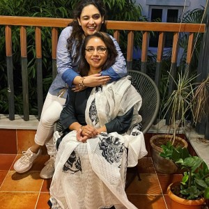 Prayaga Martin (aka) Prayaga Maartin