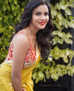 Priya Anand (aka) Actress Priya Anand