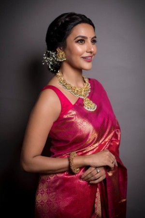 Priya Anand (aka) Actress Priya Anand